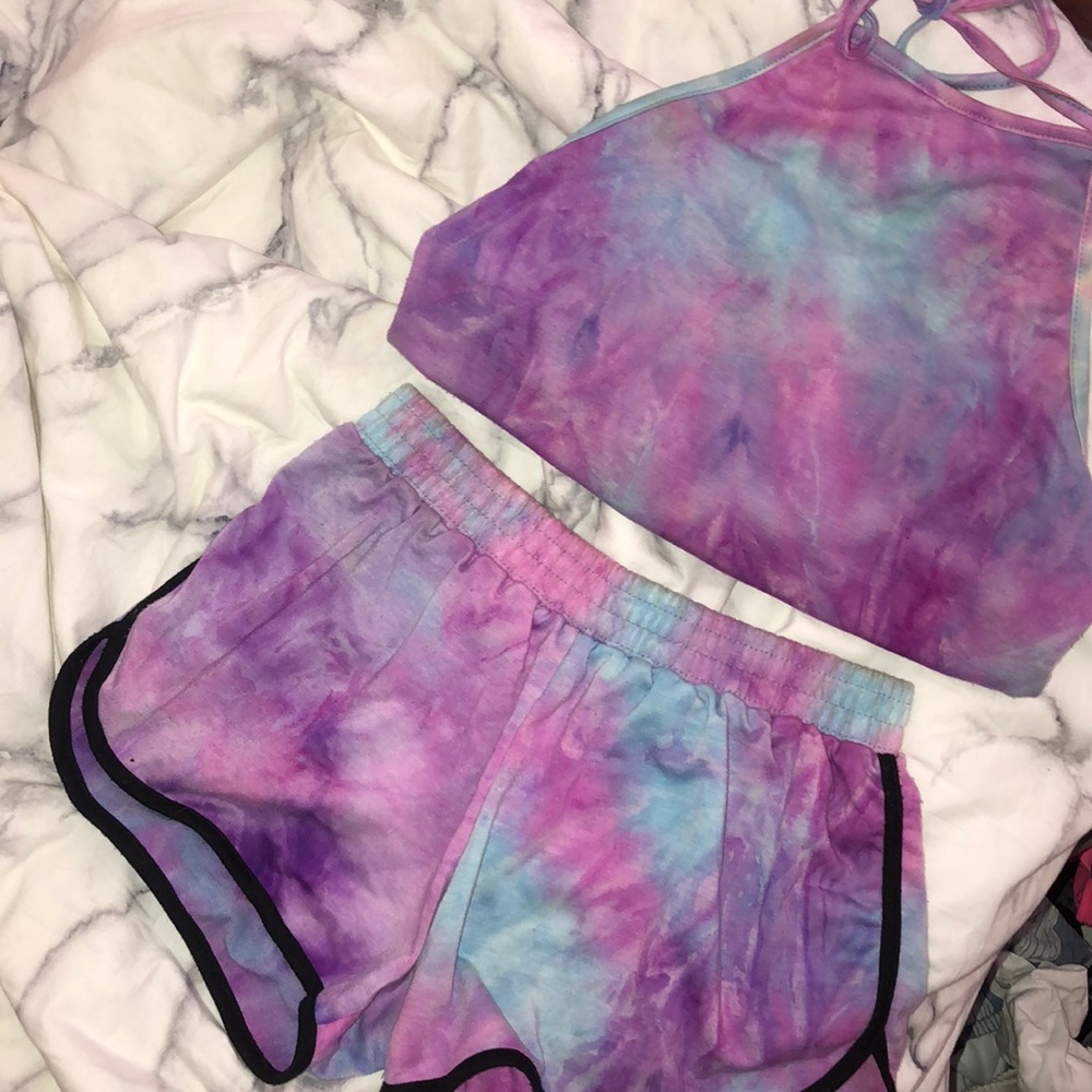 Matching two piece tie dye set, festival outfit!